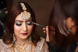 Bridal makeup session